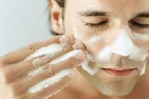 ¿Cuál es la mejor edad para comenzar a usar productos cosméticos?